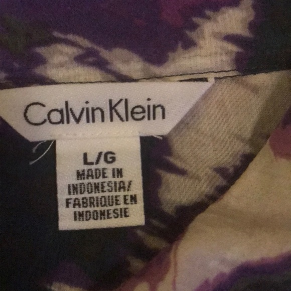 Patterned Blouse - Picture 2 of 2